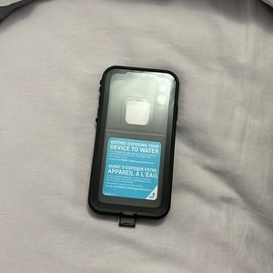 iPhone XR - Lifeproof case